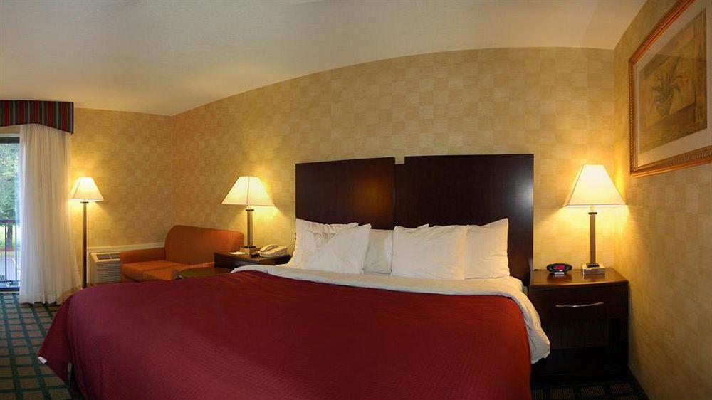 Best Western Plus Keene Hotel Zimmer foto