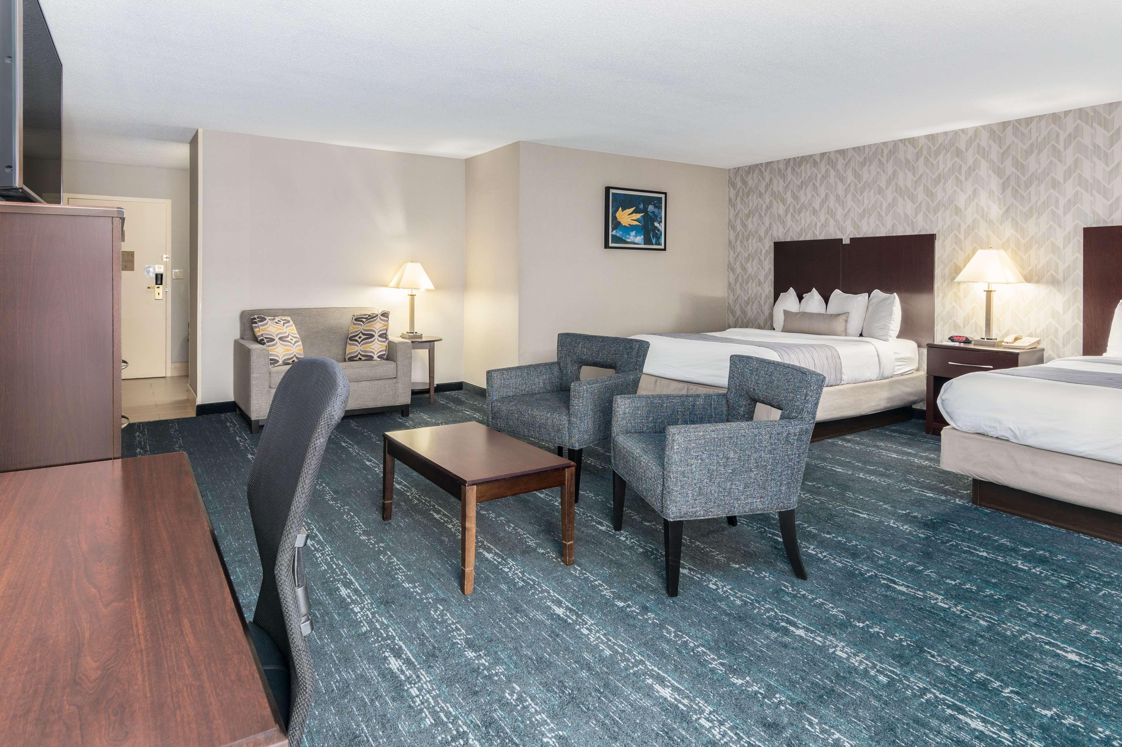 Best Western Plus Keene Hotel Exterior foto