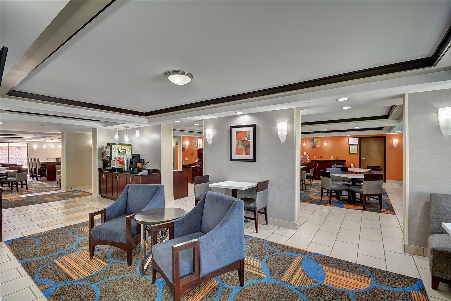Best Western Plus Keene Hotel Exterior foto
